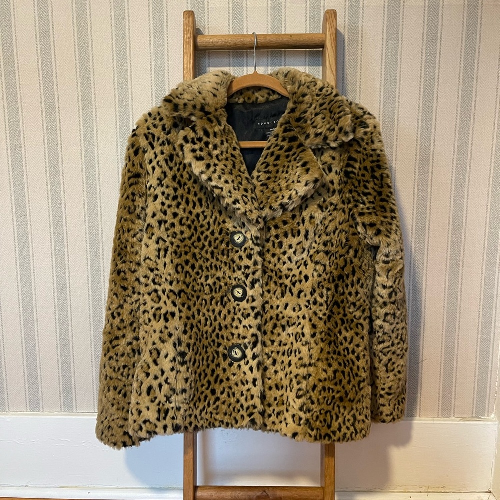 Apostrophe Leopard Print Lined Faux Fur Coat in Brown and Black M